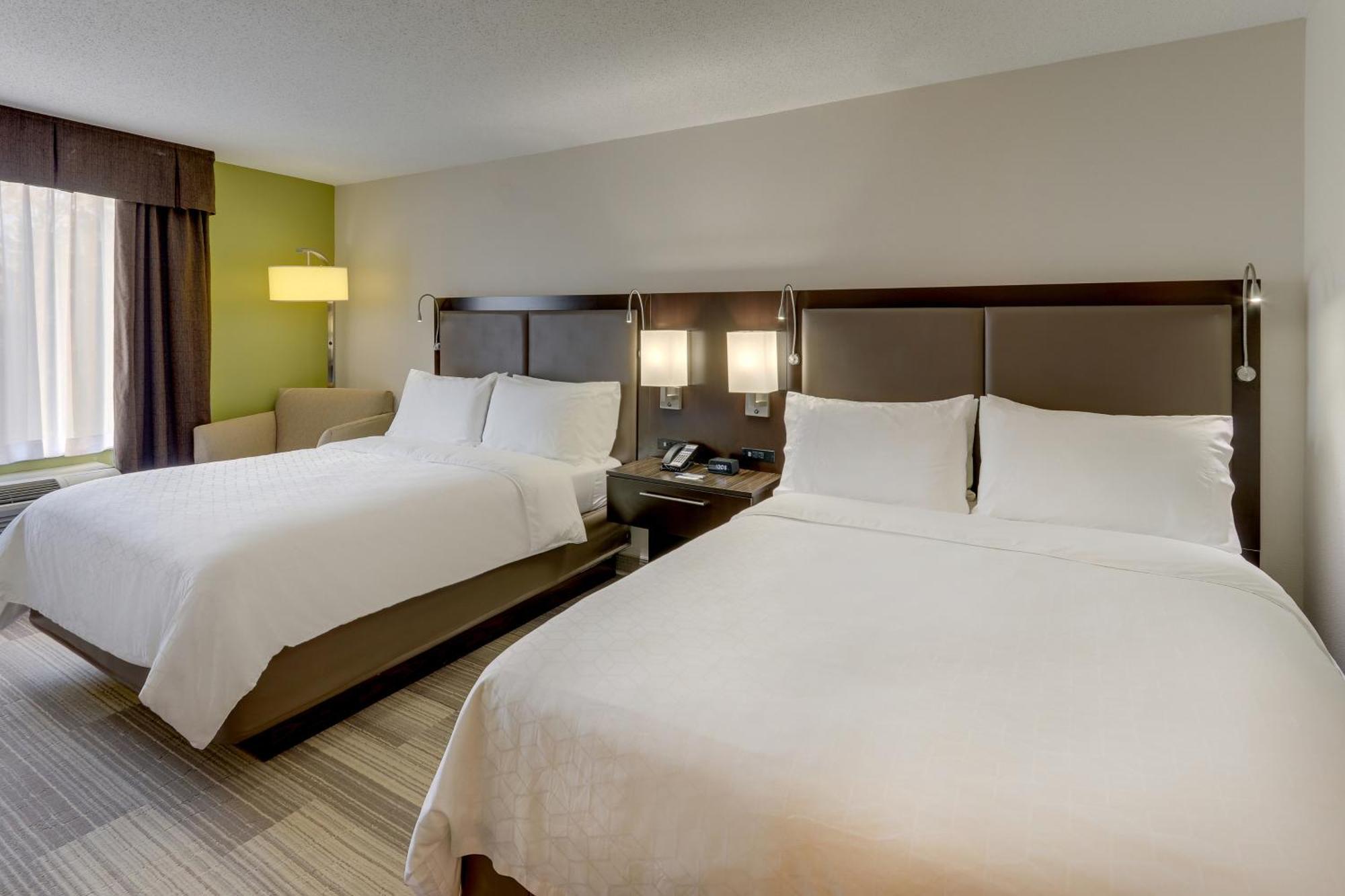 Holiday Inn Express Hotel & Suites Dayton-Centerville By Ihg Exterior foto